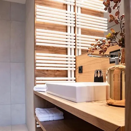 Apart-hotel & Alpenresidenz Viktoria 4*