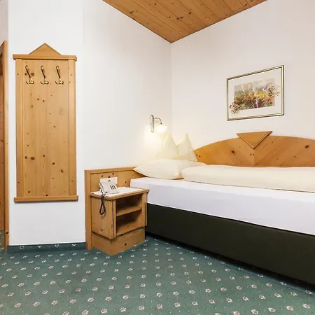 & Alpenresidenz Viktoria 4*