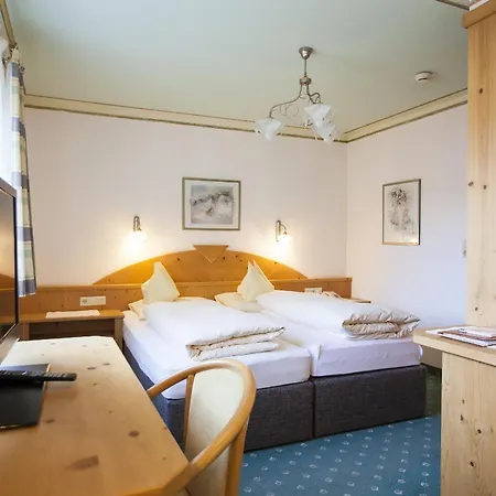 Apart-hotel & Alpenresidenz Viktoria Neustift im Stubaital
