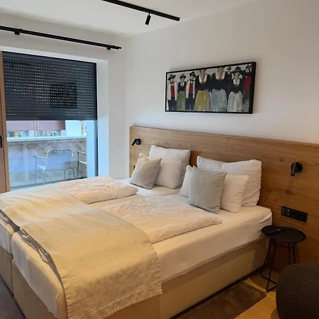 & Alpenresidenz Viktoria