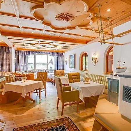 & Alpenresidenz Viktoria 4*
