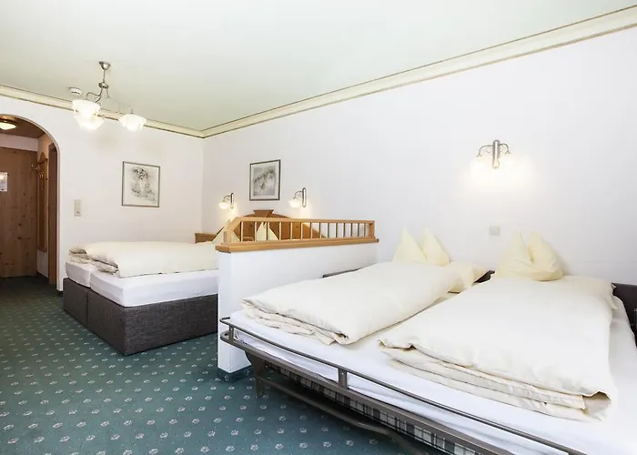 Aparthotel & Alpenresidenz Viktoria Neustift im Stubaital