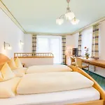 & Alpenresidenz Viktoria Aparthotel Neustift im Stubaital