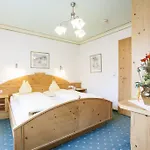Aparthotel & Alpenresidenz Viktoria