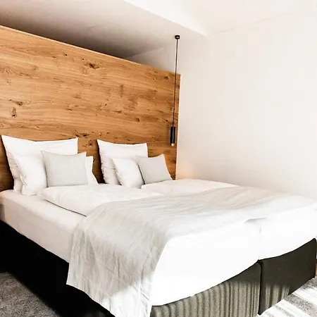 & Alpenresidenz Viktoria Апарт-готель