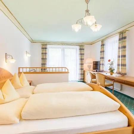 & Alpenresidenz Viktoria Aparthotel Neustift im Stubaital